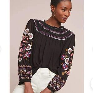 Anthropologie Black Peasant Blouse Floral Embroidery size M Boho Chic Festival
